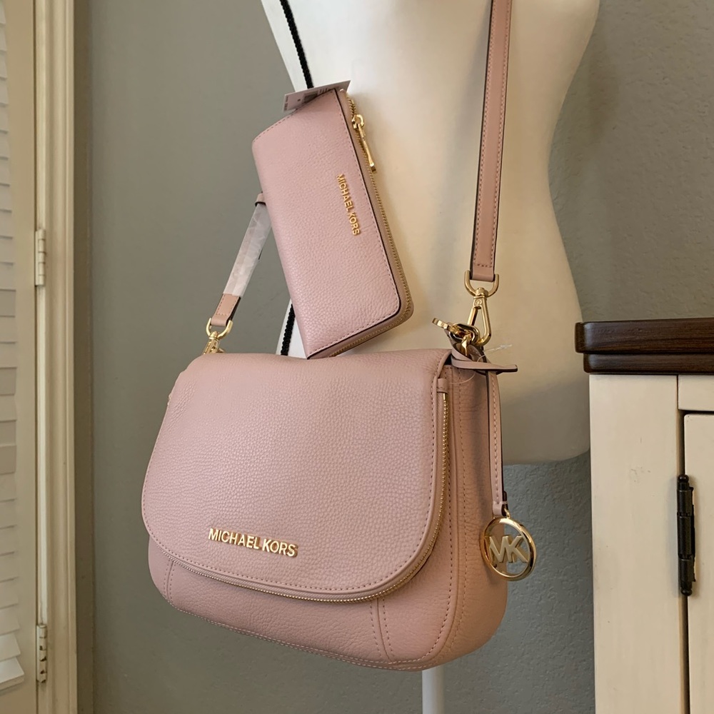 Last one 💕New MK set 💖 Bedford - Picture 8 of 8